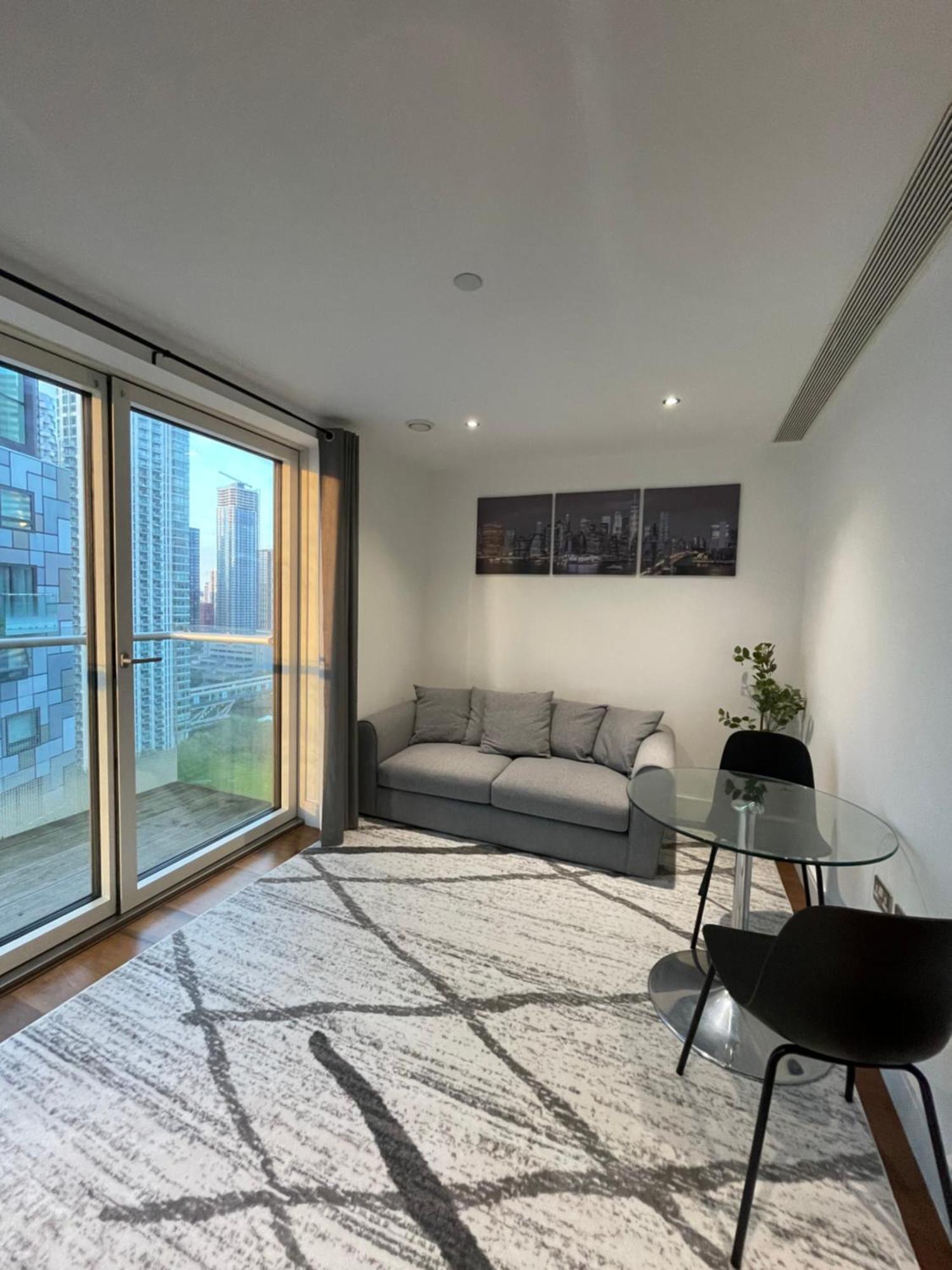 Apartment In Canary Wharf Лондон Экстерьер фото