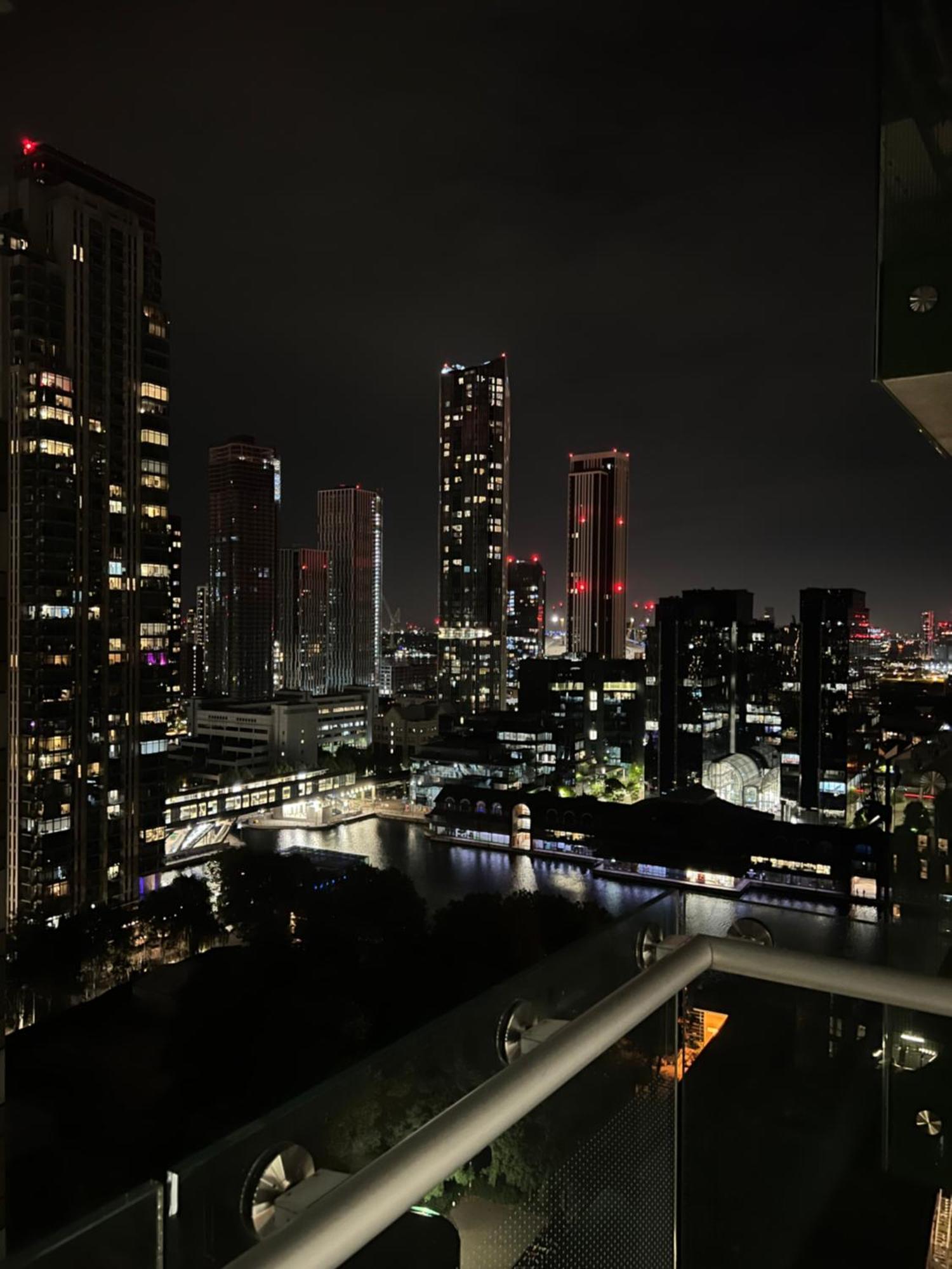 Apartment In Canary Wharf Лондон Экстерьер фото